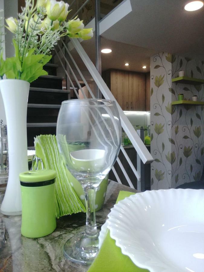 Classy And Cozy - Parking - 3 Beds - Near Center Novi Sad Extérieur photo