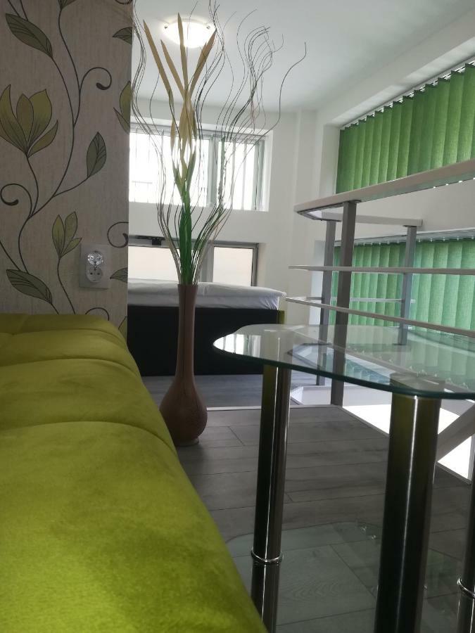 Classy And Cozy - Parking - 3 Beds - Near Center Novi Sad Extérieur photo