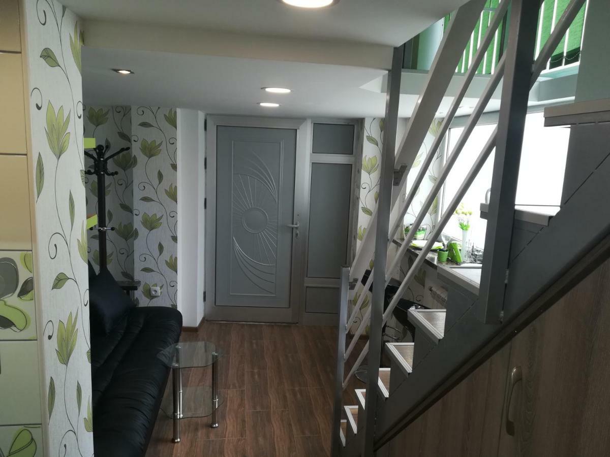 Classy And Cozy - Parking - 3 Beds - Near Center Novi Sad Extérieur photo